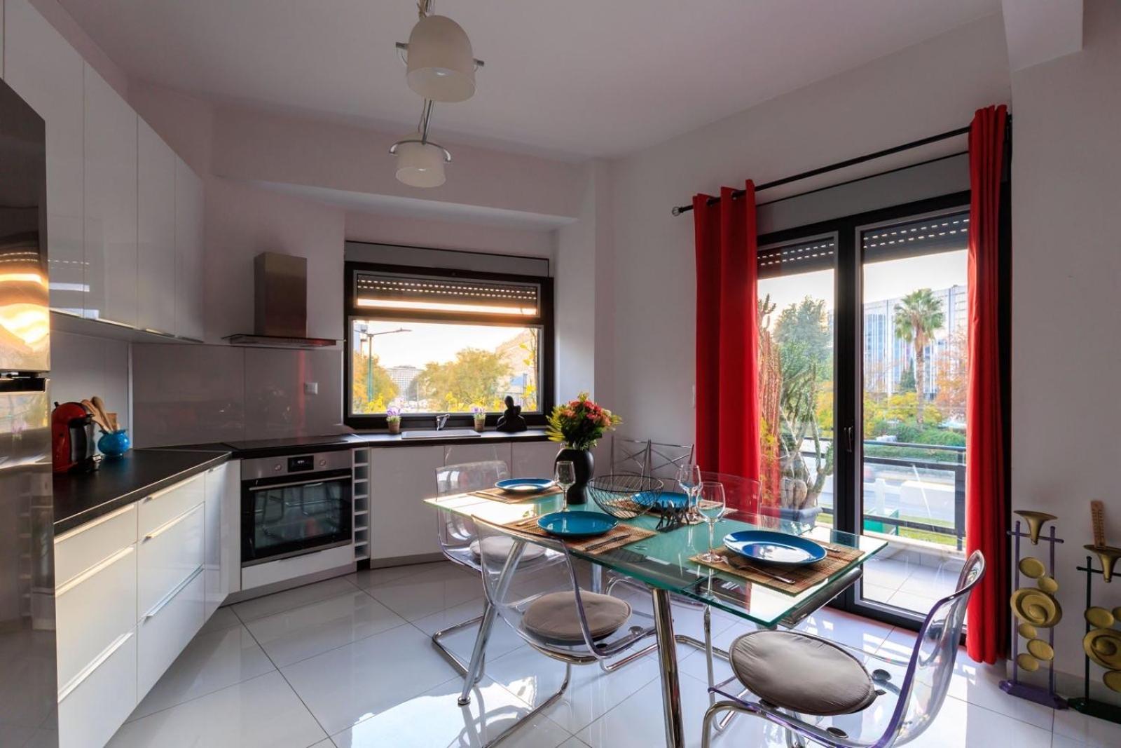 Aiolos Luxury Metro Acropolis Suite 7 Near Museum Of Modern Art Афины Экстерьер фото